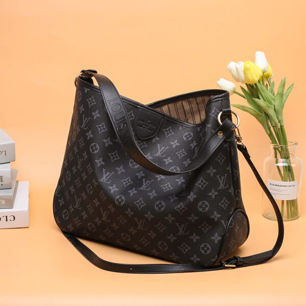 wsxc1773119987544_0 Louis Vuitton Tote Bag Handbag