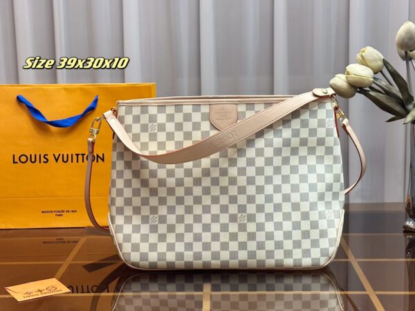 wsxc1773614914689_3 Louis Vuitton 3pcs Set