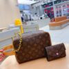 wsxc1773640020302_6 Louis Vuitton 3pcs Set